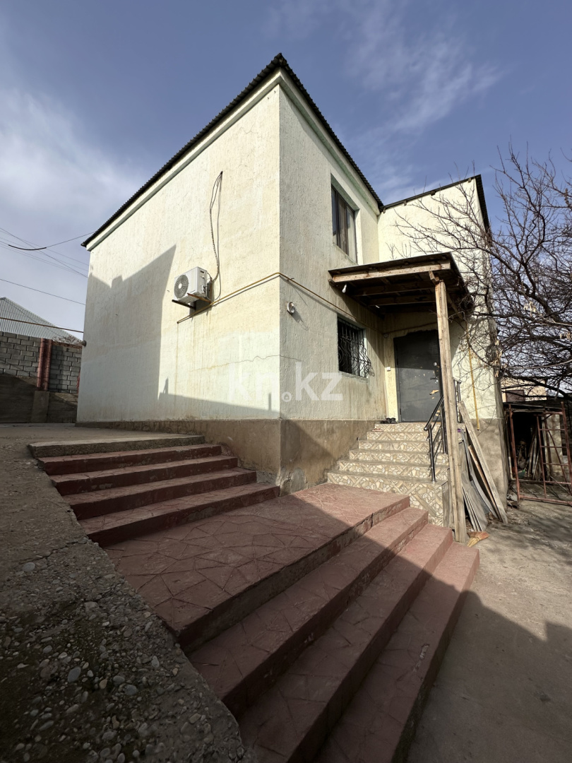 Продажа 4-комнатного дома, 180 м² в Шымкенте