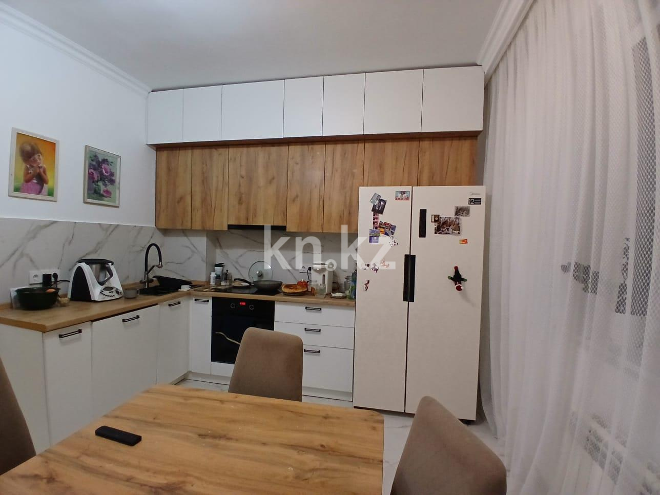 Продажа 2-комнатной квартиры, 70.3 м², ул. Иманова в Астане - фото 6