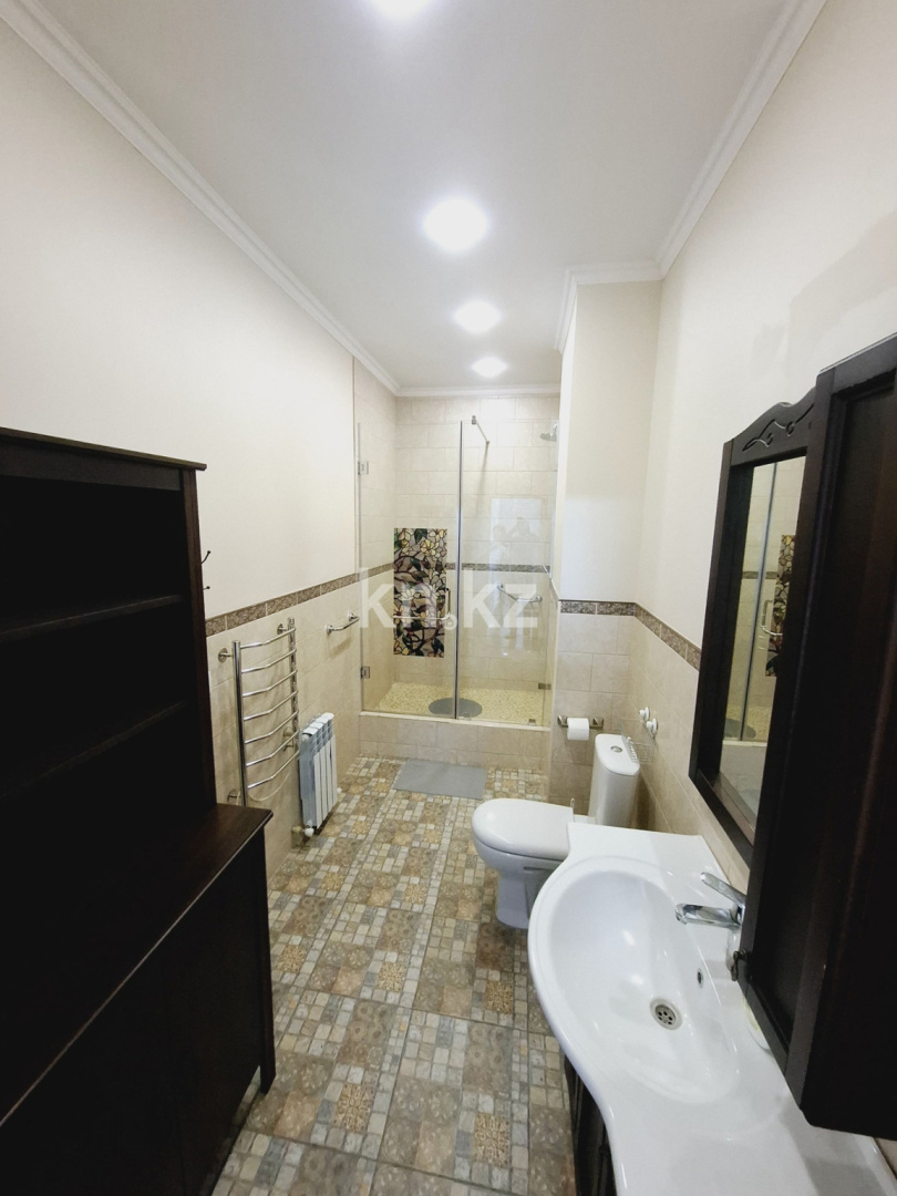 Аренда 3-комнатной квартиры, 130 м² в Алматы - фото 20