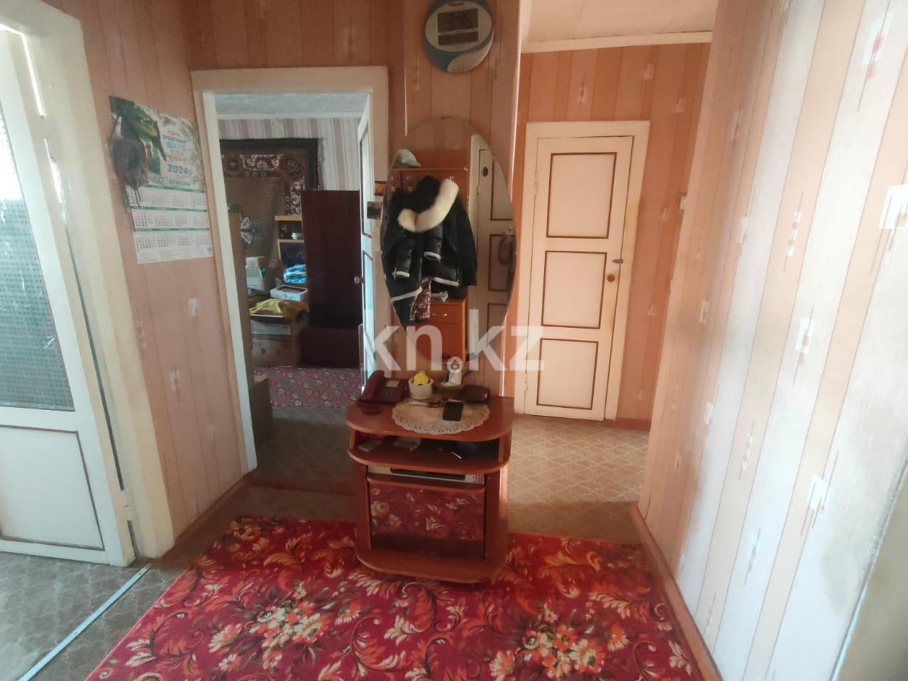 Продажа 3-комнатной квартиры, 58 м², ул. Жекибаева в Караганде - фото 10