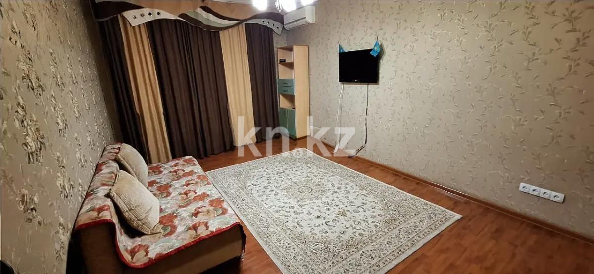 Продажа 3-комнатной квартиры, 65 м², ул. Розыбакиева, дом  136 в Алматы