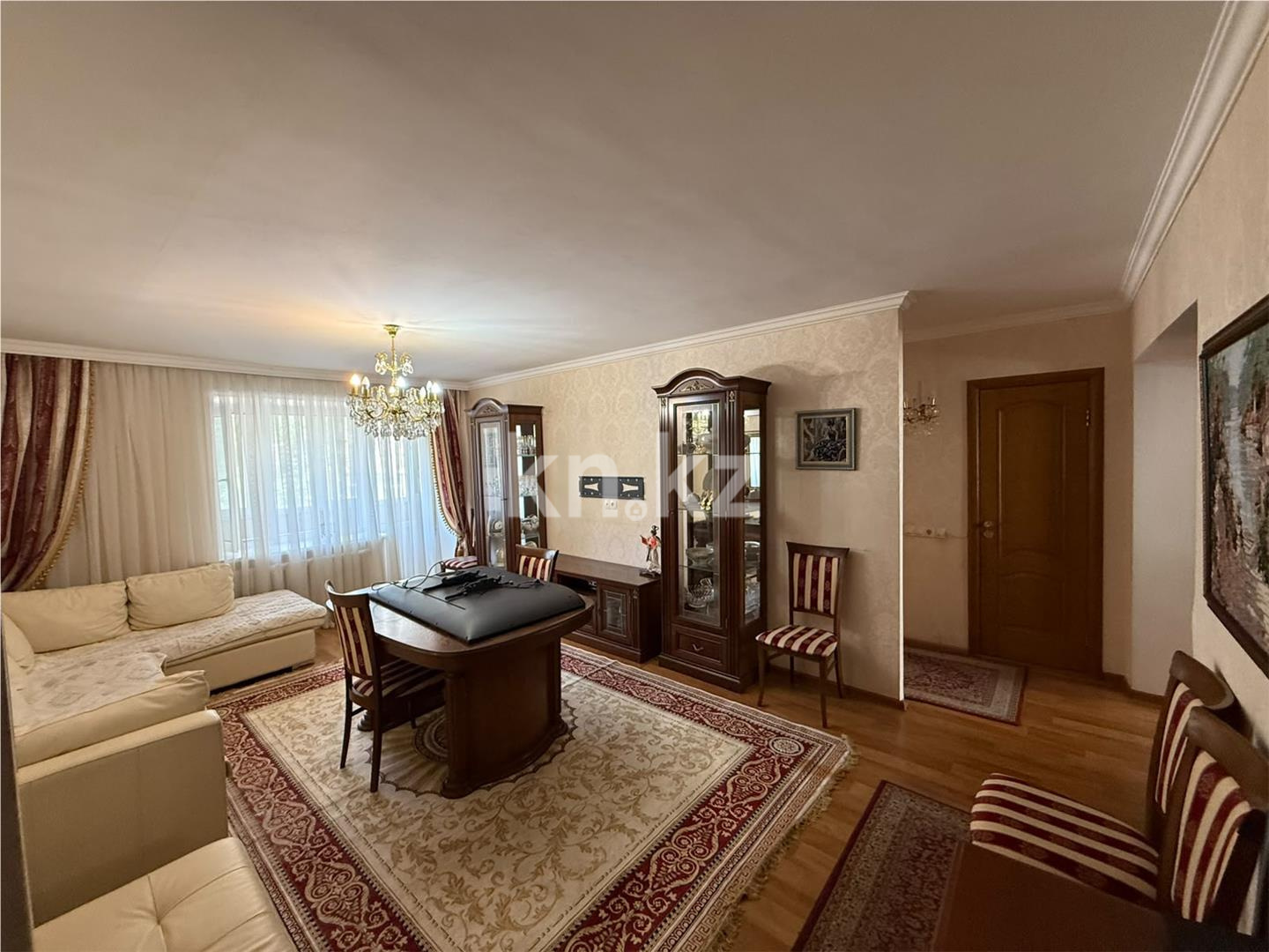 Продажа 4-комнатной квартиры, 75 м² в Караганде