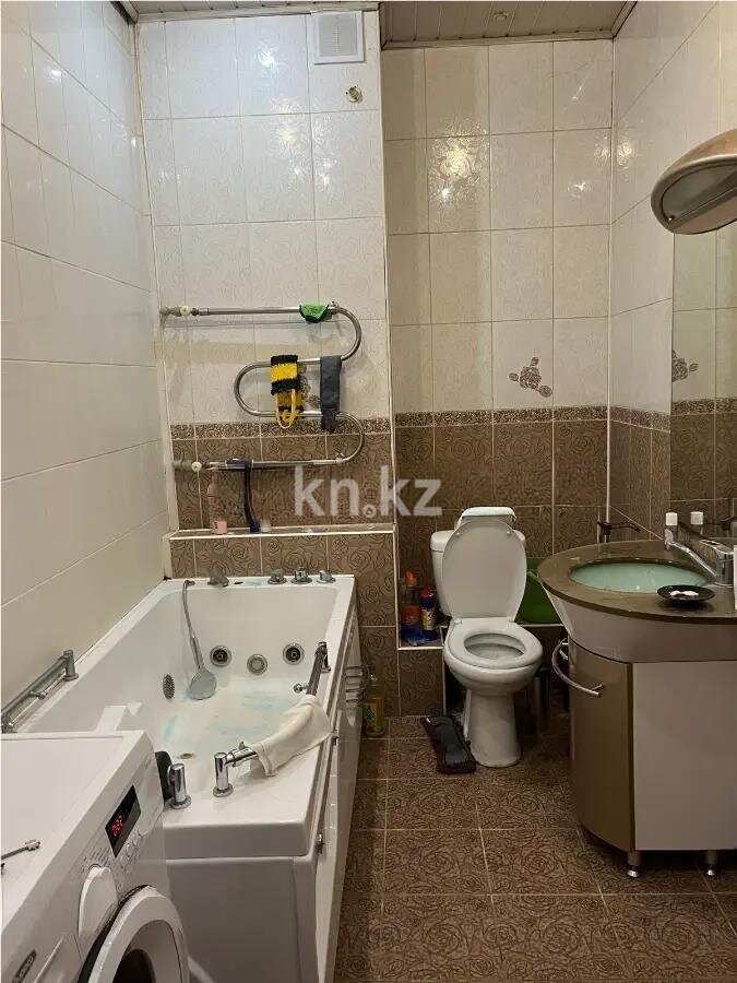 Продажа 2-комнатной квартиры, 72 м² в Алматы - фото 3