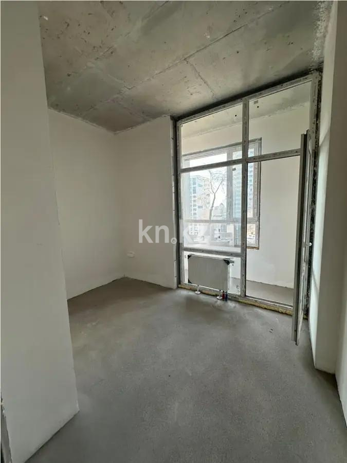 Продажа 1-комнатной квартиры, 38 м², ул. Толе би, дом  290/1 в Алматы - фото 2