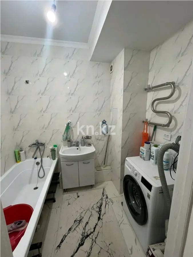 Продажа 2-комнатной квартиры, 62 м², мкр-н Думан-2, дом  13 в Алматы - фото 3