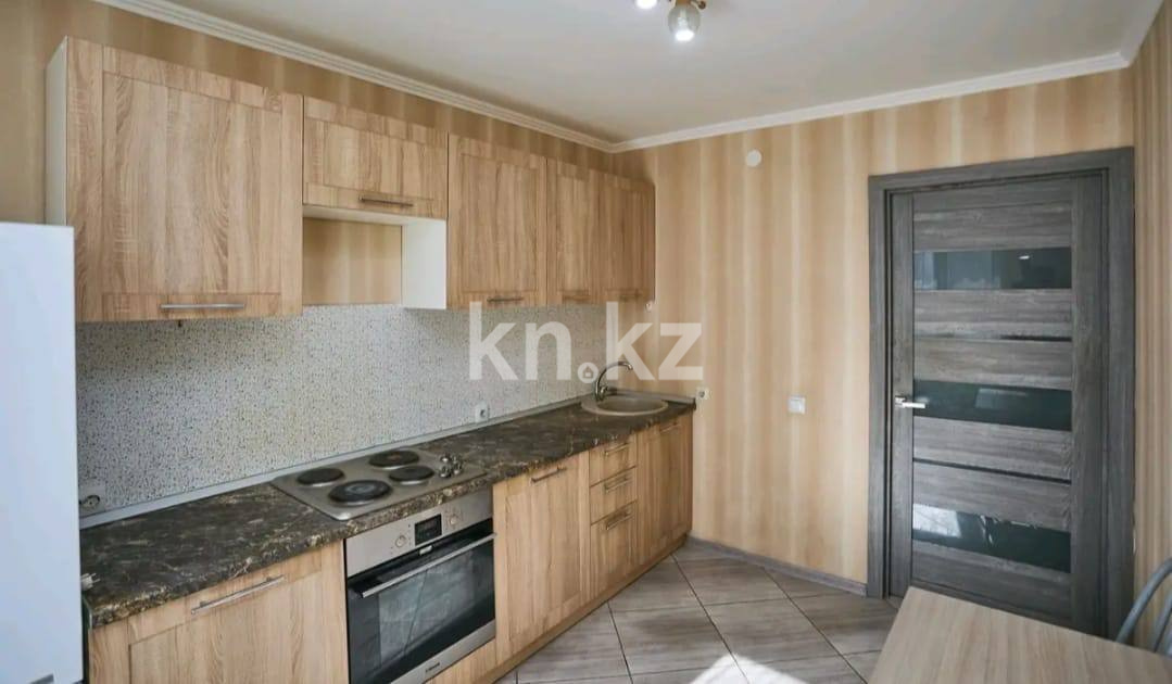 Аренда 2-комнатной квартиры, 60 м² в Астане