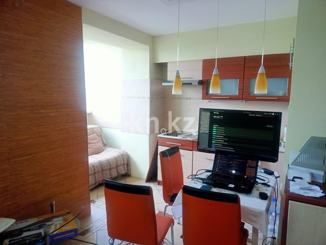 Продажа 1-комнатной квартиры, 30 м², ул. Крылова, дом  48 в Караганде - фото 4