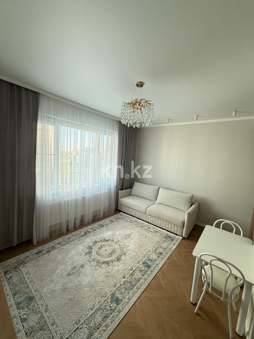 Аренда 2-комнатной квартиры, 46 м² в Астане