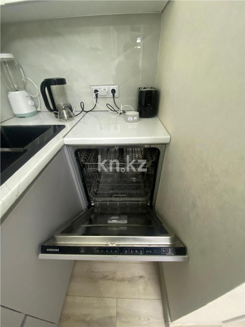Продажа 3-комнатной квартиры, 75 м² в Караганде - фото 3