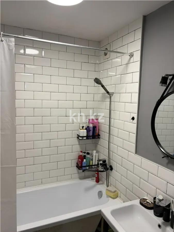 Продажа 3-комнатной квартиры, 64.2 м² в Алматы - фото 5