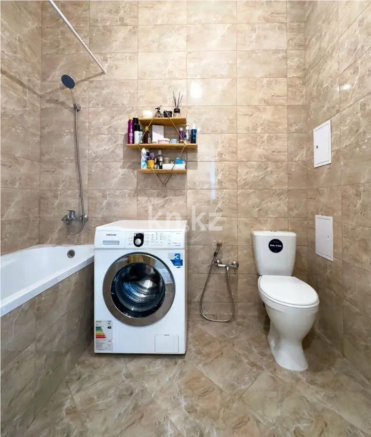 Продажа 2-комнатной квартиры, 62 м², пр. Улы Дала, дом  41 в Астане - фото 4