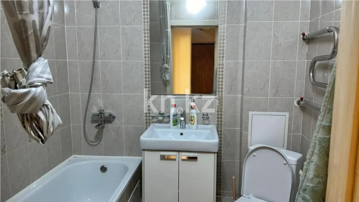 Продажа 2-комнатной квартиры, 55 м², ул. Рыскулбекова, дом  31/1 в Астане - фото 4