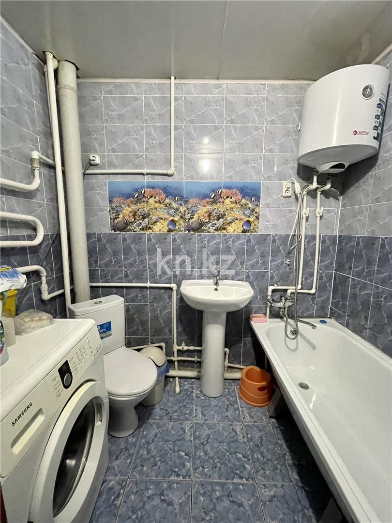 Продажа 2-комнатной квартиры, 48 м², мкр-н 16, дом  47 в Караганде - фото 9