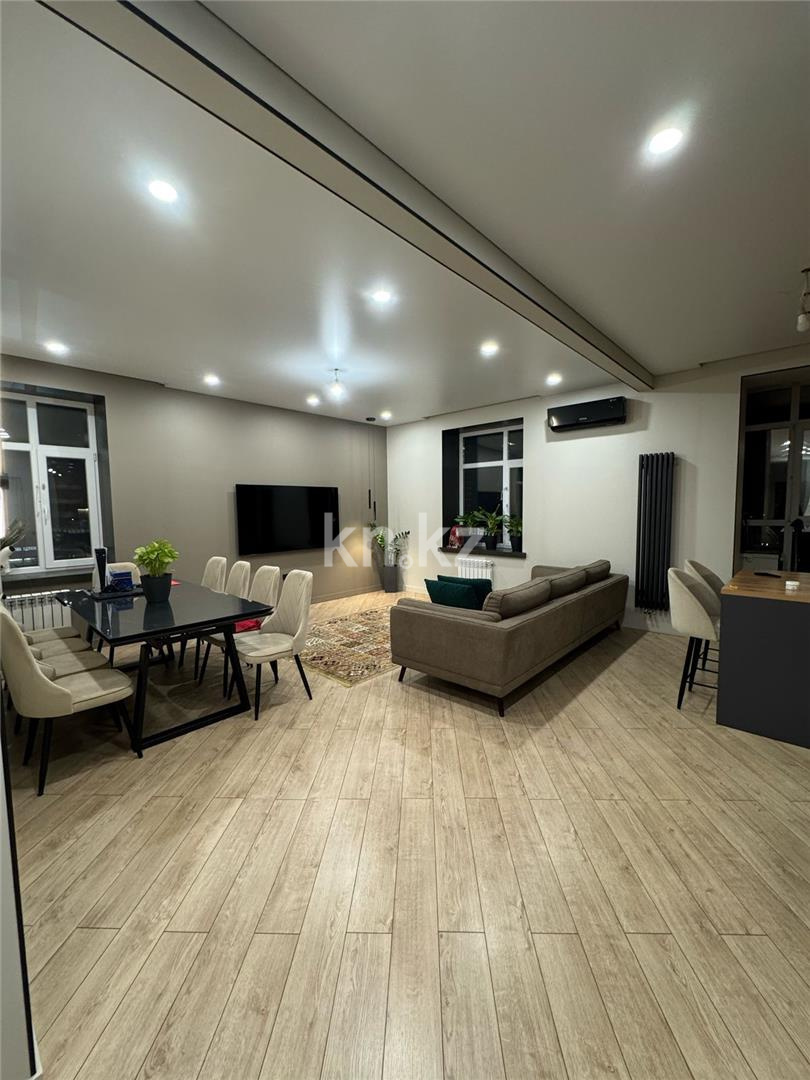 Продажа 4-комнатной квартиры, 103 м², пр. Республики, дом  участок 1/7 в Караганде