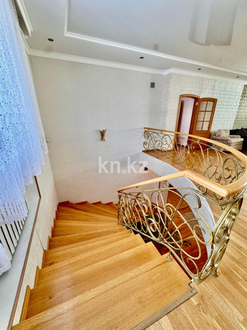 Продажа 6-комнатной квартиры, 383 м², Иманбаева, дом  12/1 в Астане - фото 30
