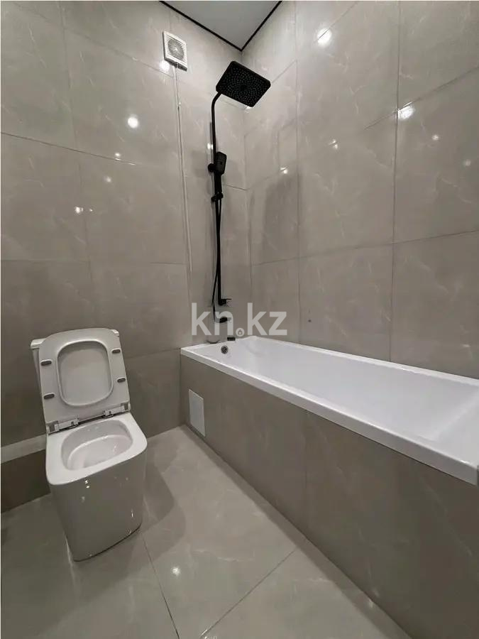 Продажа 2-комнатной квартиры, 40 м², ул. Нажимеденова, дом  28 в Астане - фото 4