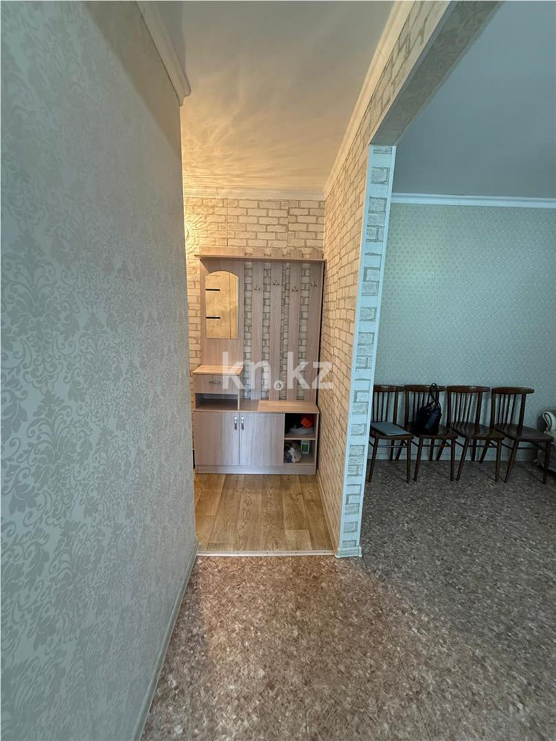 Продажа 2-комнатной квартиры, 45 м², мкр-н 12, дом  22 в Караганде - фото 7