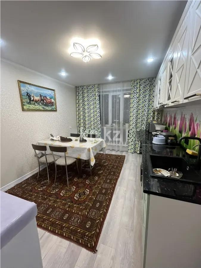 Продажа 5-комнатной квартиры, 87 м², 2 квартал, дом  18 в Караганде - фото 4