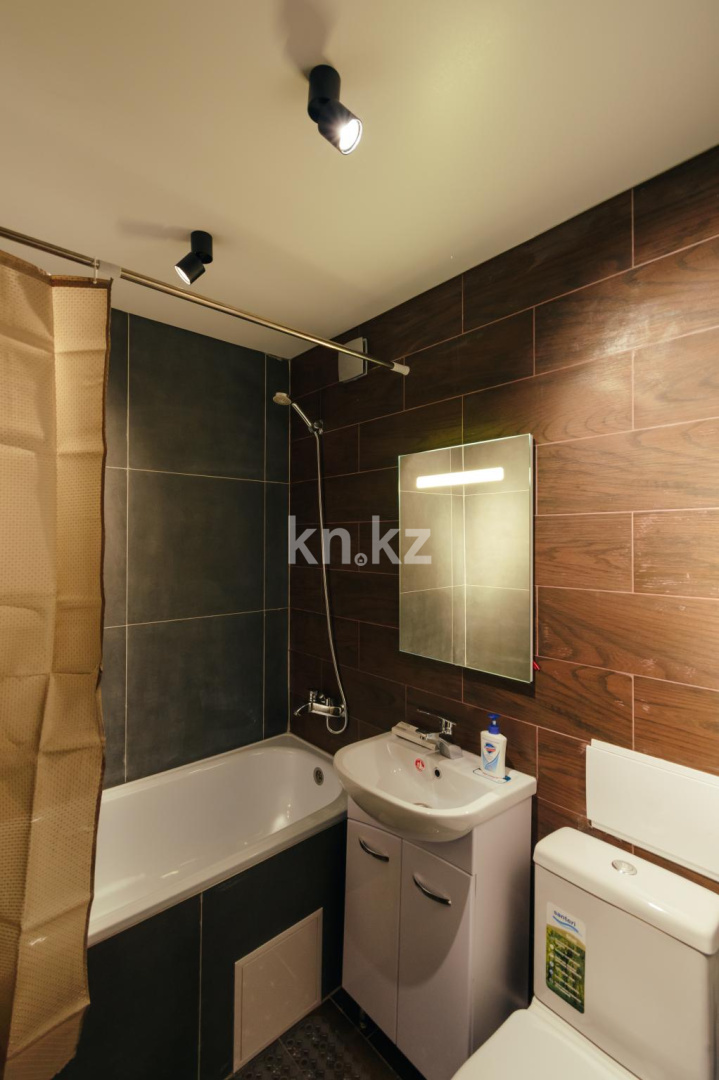 Аренда 1-комнатной квартиры посуточно, 1 м², ул. Ауэзова, дом  168 в Петропавловске - фото 20