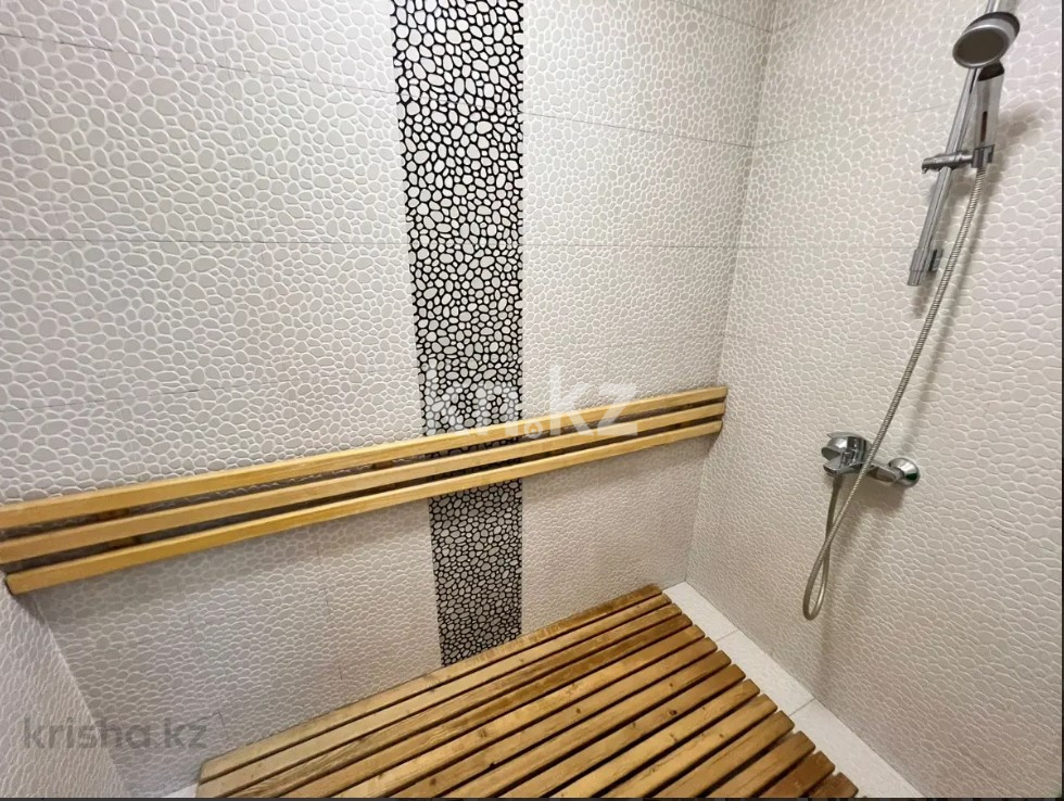 Продажа 5-комнатного дома, 433 м², ул. Ермекова в Караганде - фото 31