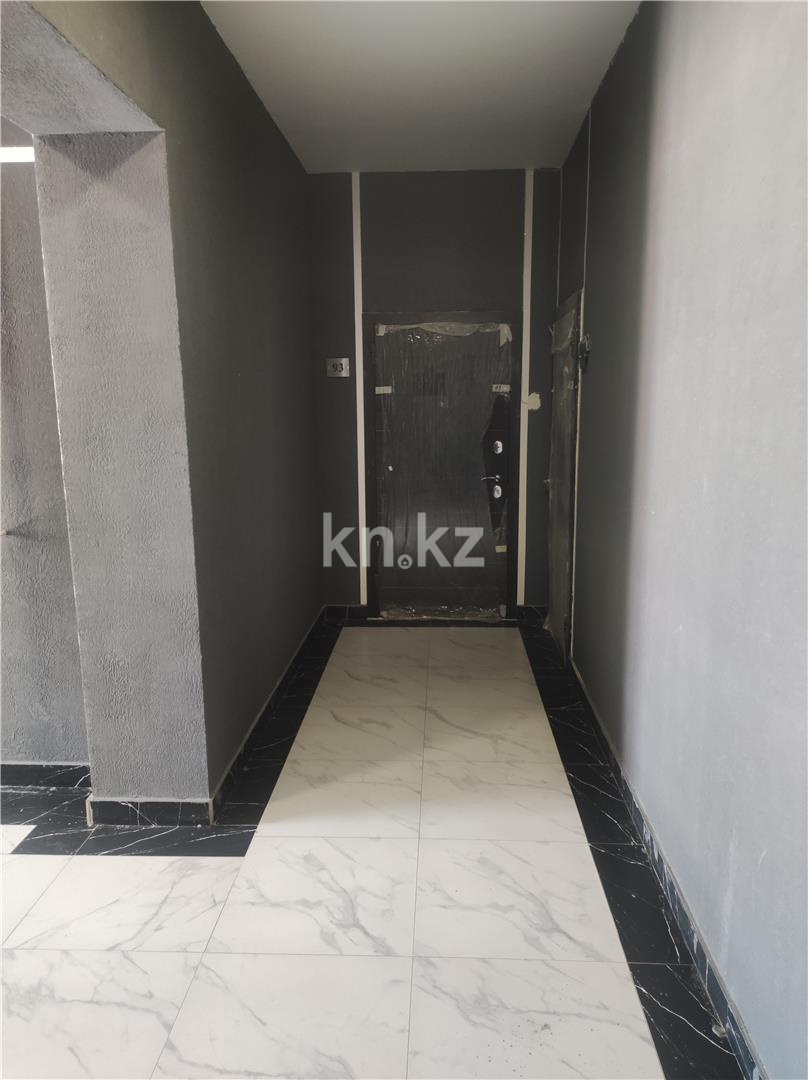 Продажа 2-комнатной квартиры, 64 м², ул. Муканова в Караганде - фото 16