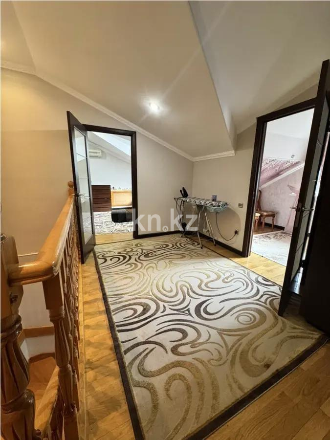 Продажа 3-комнатной квартиры, 101.2 м², ул. Ладушкина, дом  150/1 в Алматы - фото 8