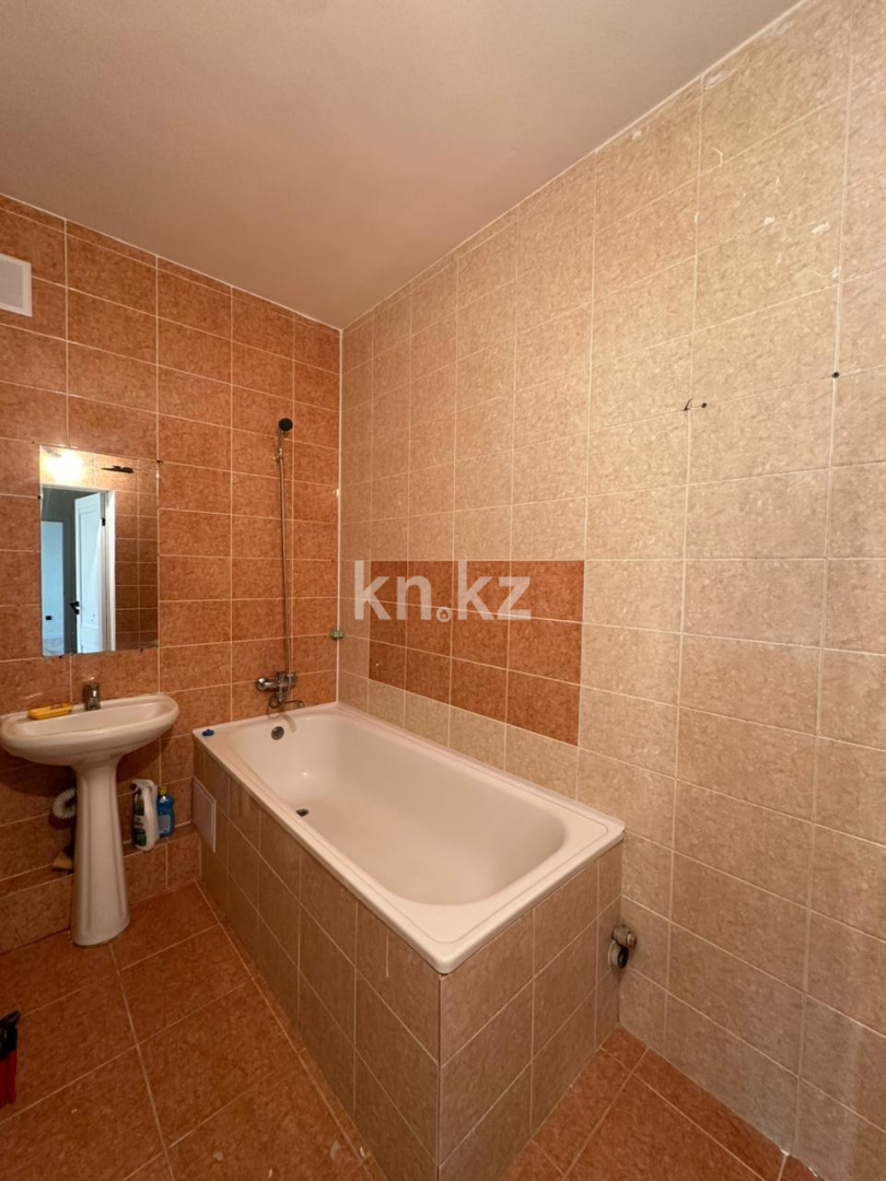 Продажа 2-комнатной квартиры, 60 м², пр. Кудайбердыулы, дом  31 в Астане - фото 14