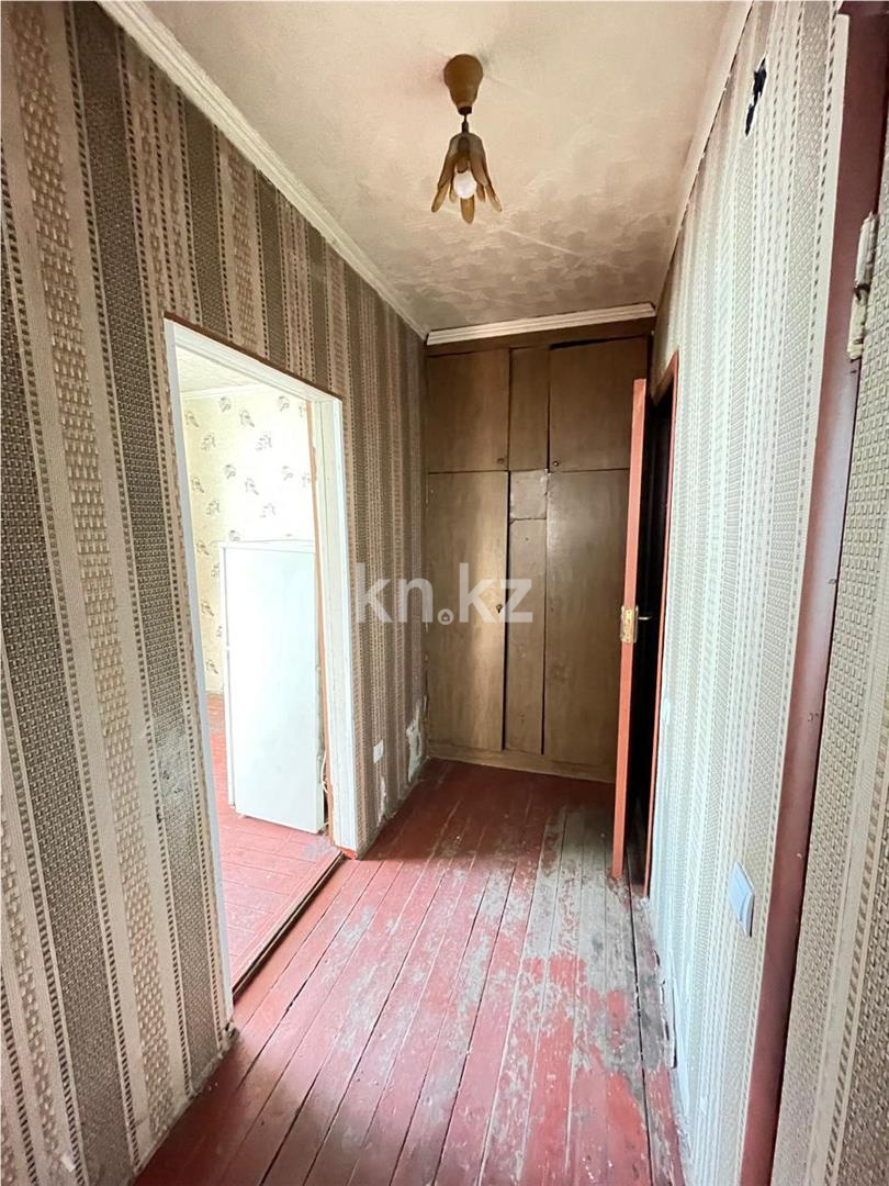 Продажа 1-комнатной квартиры, 40 м², мкр. Горняк, дом  146 в Сарани - фото 9