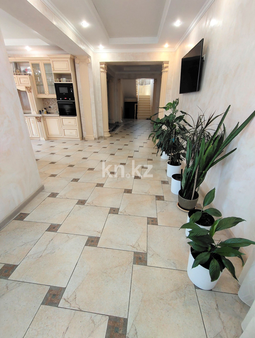 Продажа 9-комнатного дома, 629 м² в Караганде - фото 6
