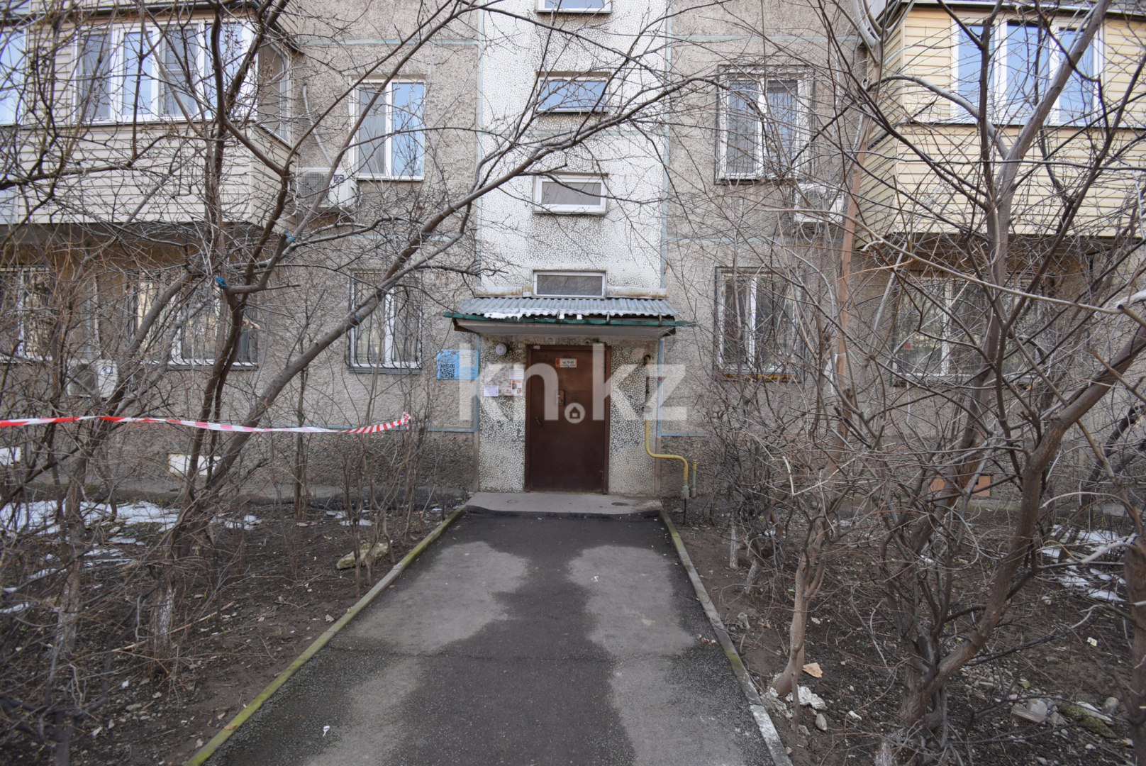 Продажа 2-комнатной квартиры, 43.2 м² в Алматы - фото 2