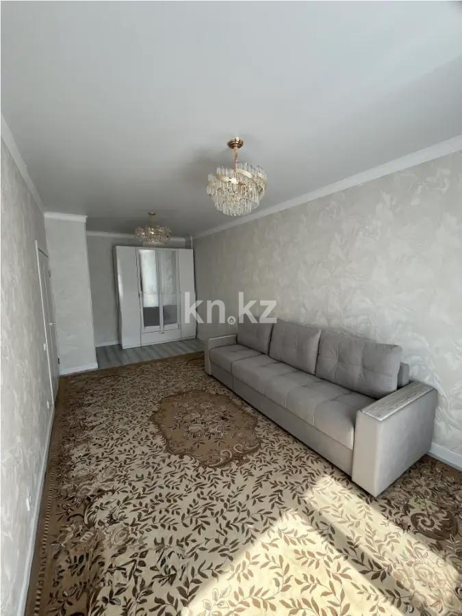Продажа 1-комнатной квартиры, 43 м², пр. Кошкарбаева, дом  36 в Астане - фото 2