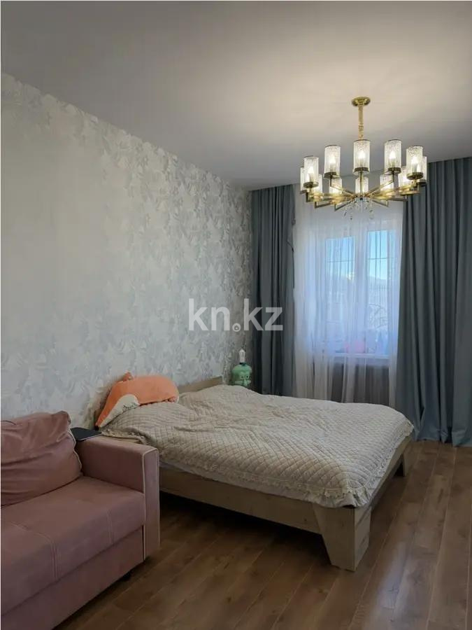 Продажа 5-комнатной квартиры, 210 м² в Астане - фото 2