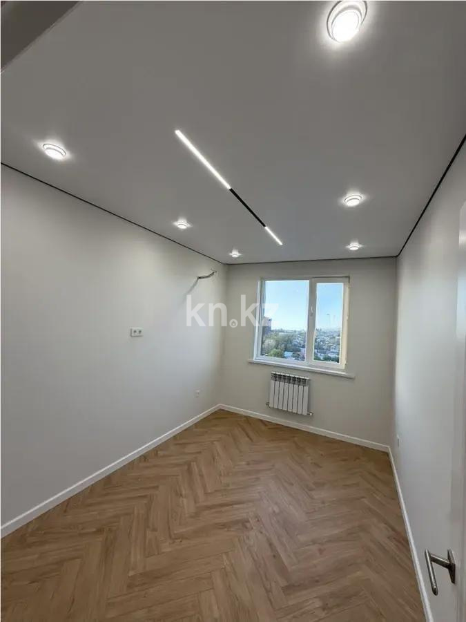 Продажа 3-комнатной квартиры, 69 м², пр. Райымбека, дом  259 в Алматы - фото 2