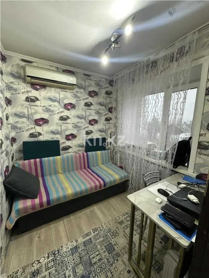 Продажа 3-комнатной квартиры, 42 м², мкр-н 21, дом  6 в Караганде - фото 2