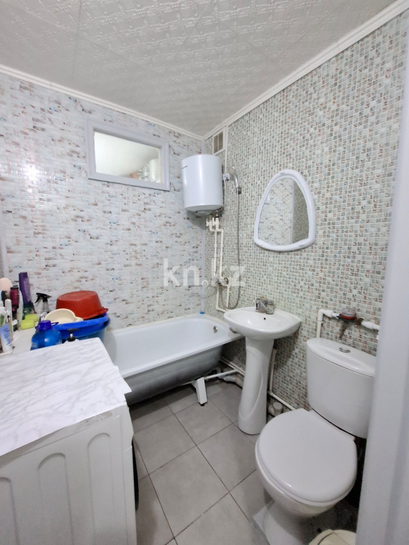 Продажа 3-комнатной квартиры, 57 м² в Караганде - фото 4