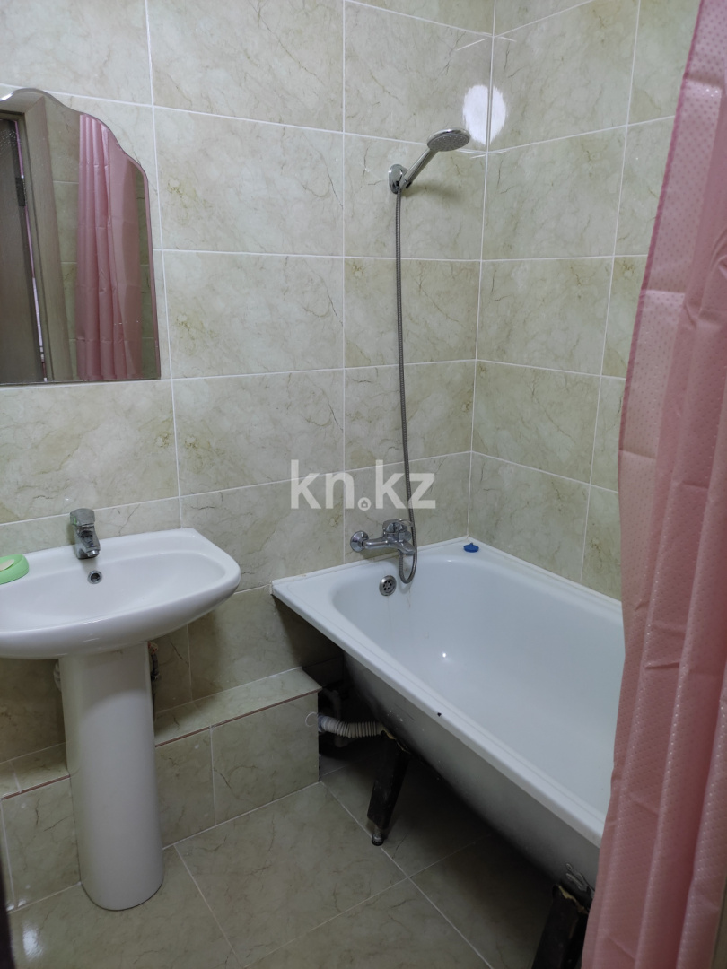 Аренда 1-комнатной квартиры, 45 м², пр. Абылай хана, дом  6/1 в Астане - фото 6