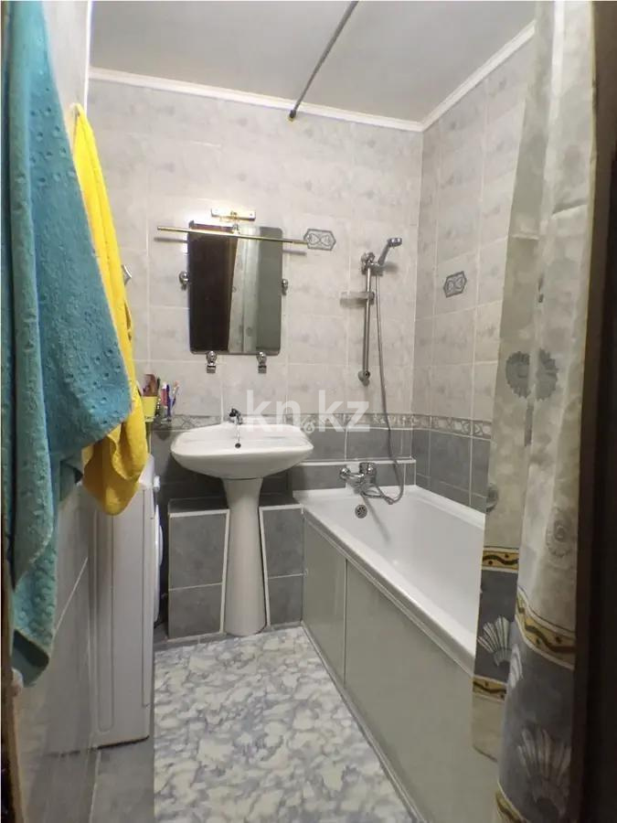 Продажа 4-комнатной квартиры, 81 м², ул. Жандосова, дом  29 в Алматы - фото 6