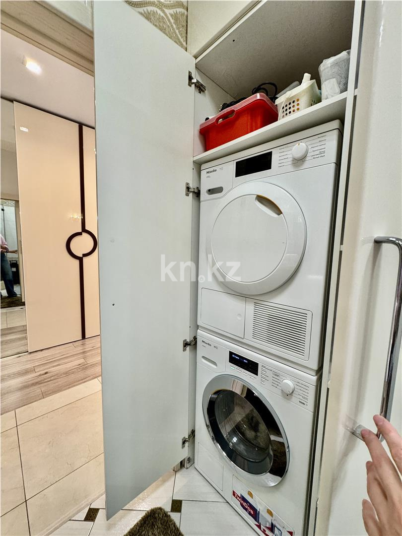 Продажа 4-комнатной квартиры, 198 м², ул. Ботаническая, дом  12/12 в Караганде - фото 21