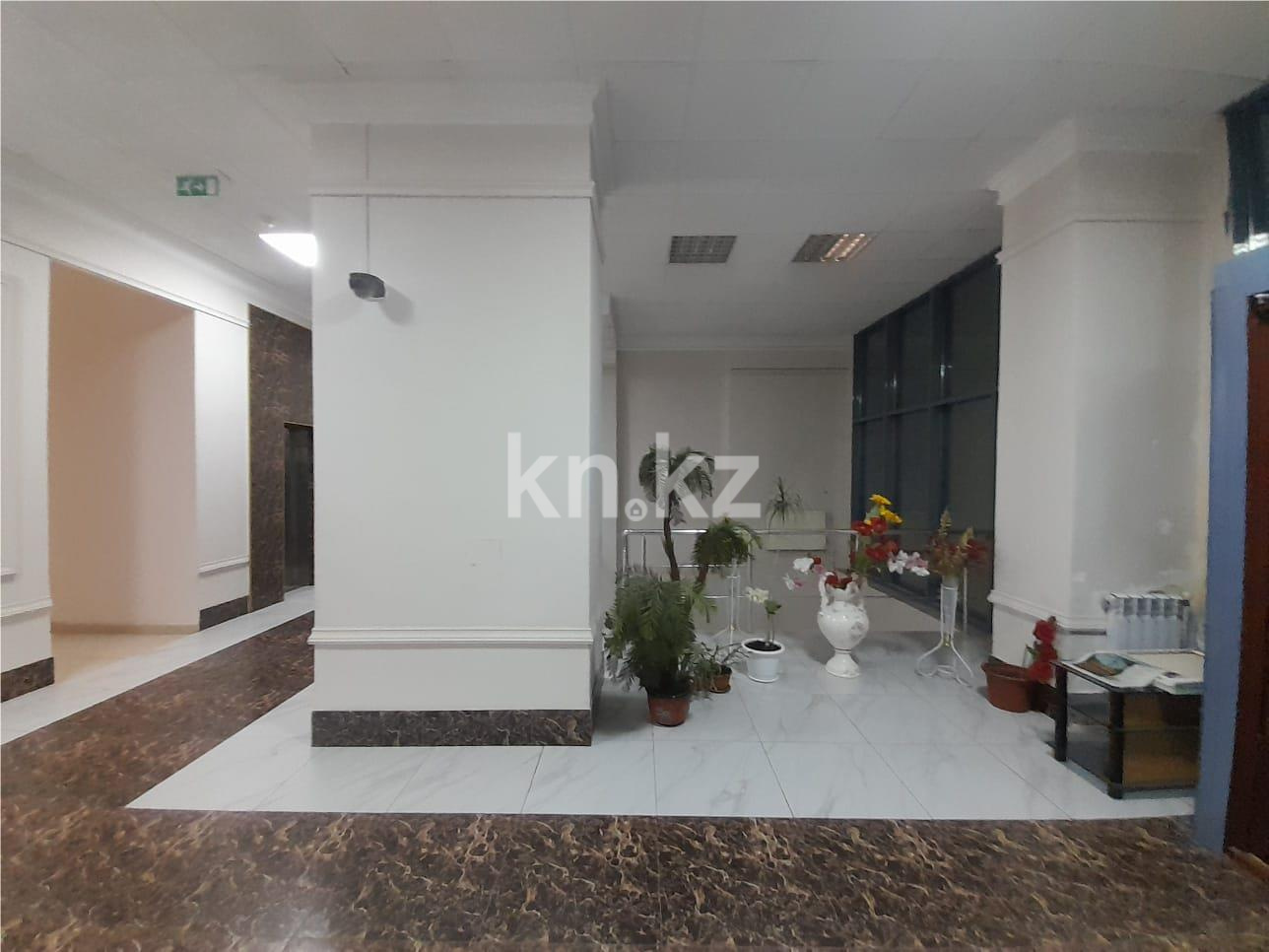 Продажа 4-комнатной квартиры, 135 м², ул. Баянауыл в Астане - фото 14