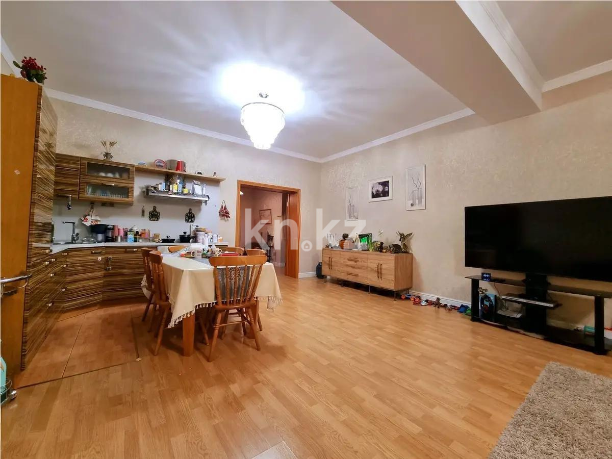 Продажа 3-комнатной квартиры, 129 м², ул. Муканова, дом  241 в Алматы - фото 4