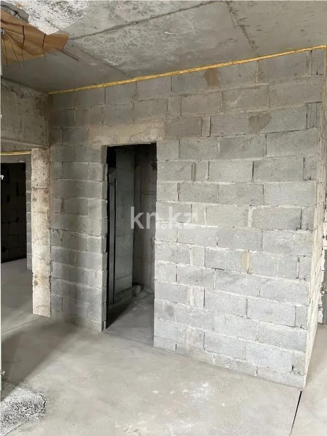 Продажа 3-комнатной квартиры, 69.9 м², ул. Ауэзова, дом  2/8 в Алматы - фото 4