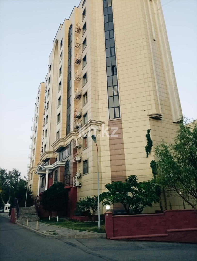 Аренда 2-комнатной квартиры, 55 м² в Алматы