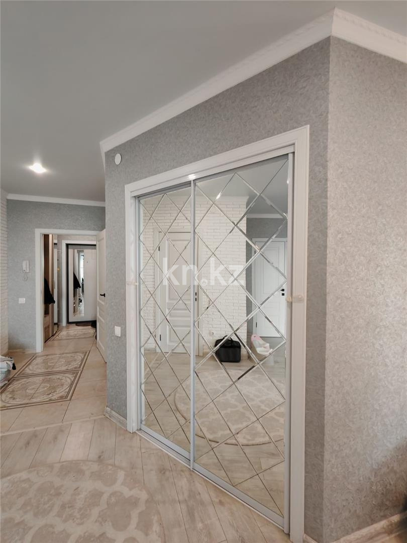 Продажа 3-комнатной квартиры, 104 м², пр. Республики в Караганде - фото 10