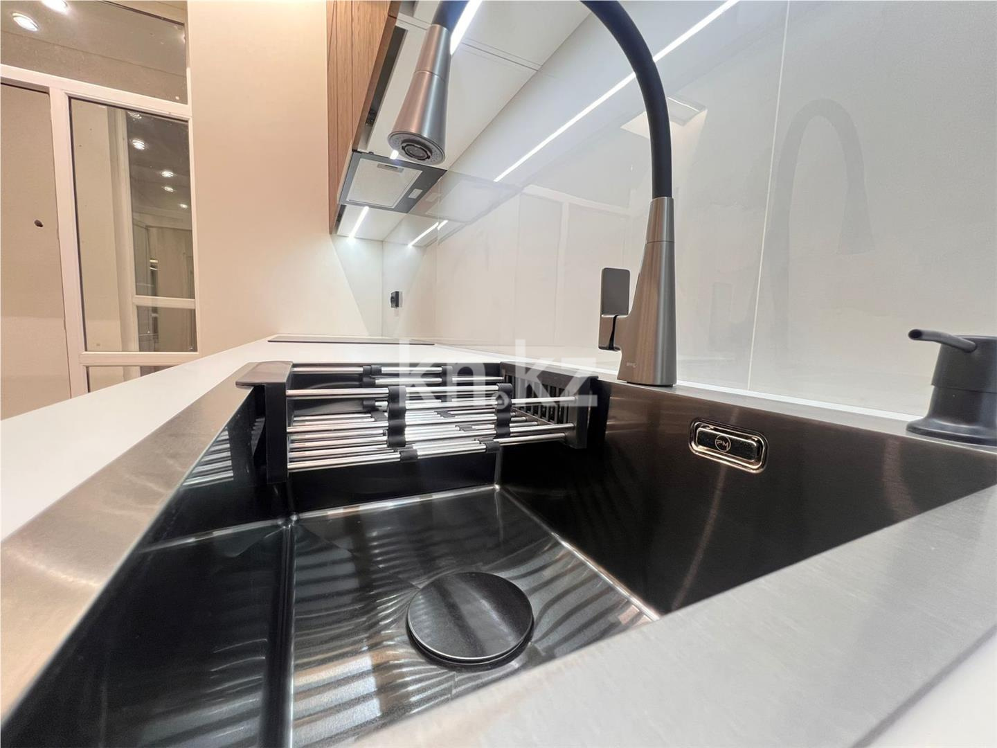 Продажа 3-комнатной квартиры, 88 м² в Караганде - фото 10