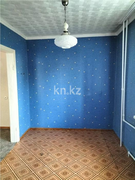 Продажа 3-комнатной квартиры, 51 м² в Шахтинске - фото 3