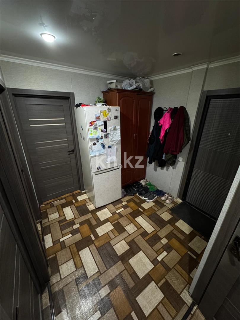 Продажа 3-комнатной квартиры, 62 м², 22 мкр. в Караганде - фото 11