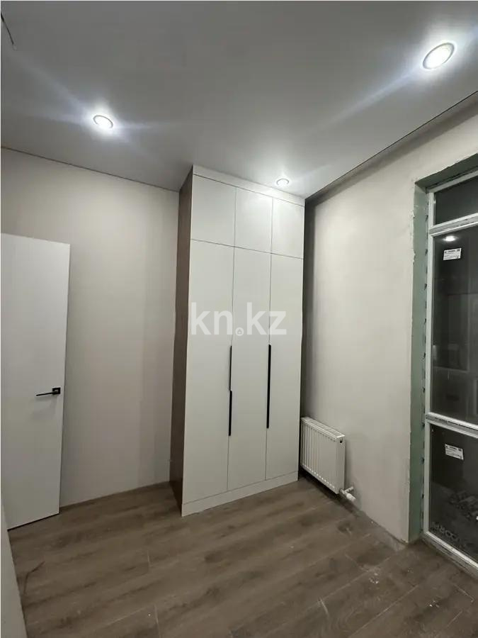 Продажа 3-комнатной квартиры, 62 м², ул. Е-882, дом  15 в Астане - фото 2