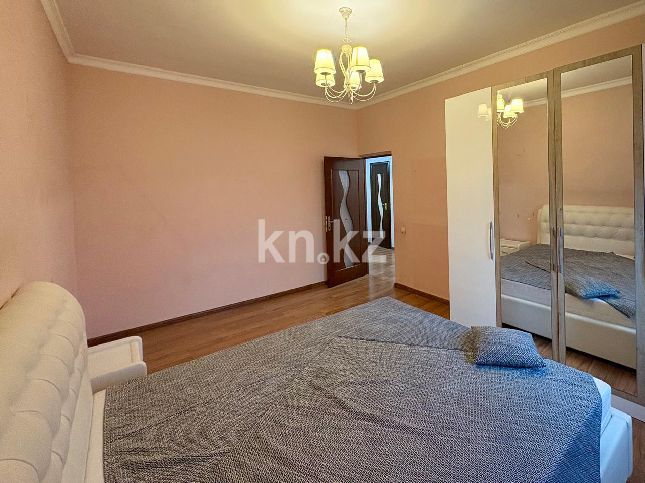 Продажа 2-комнатной квартиры, 66 м² в Алматы - фото 11