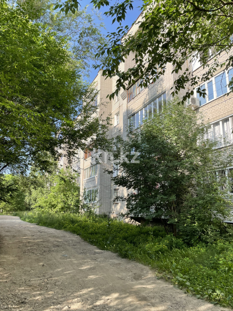 Продажа 3-комнатной квартиры, 63 м², ул. Бажова, дом  333/6 в Усть-Каменогорске