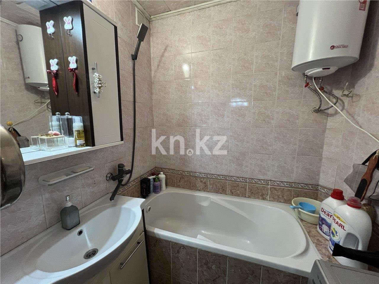 Продажа 3-комнатной квартиры, 67 м² в Караганде - фото 16